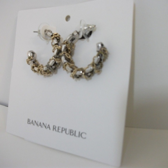 NWT Banana Republic St. Germain Silver Gold Chain Wrap Hoop Earrings NWT 38 - Picture 2 of 2